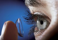 В Кемеровском госуниверситете изобрели линзы для лечения ожогов глаз